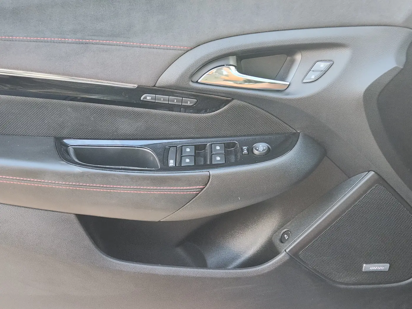 2014 Chevrolet Ss - $34,917