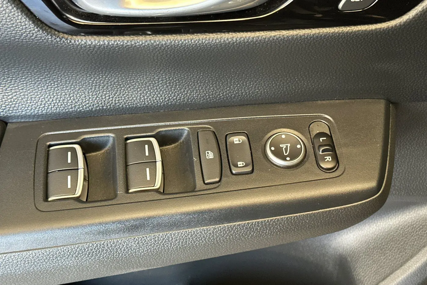 2023 Honda CR-V - $29,725