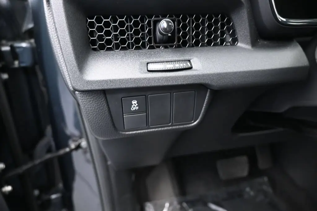 2025 Honda CR-V - $28,991