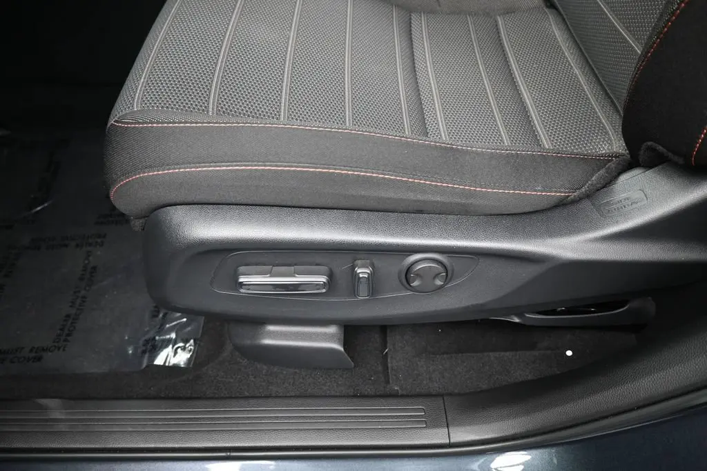2025 Honda CR-V - $28,991