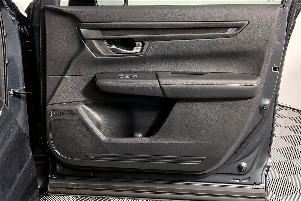 2025 Honda CR-V - $32,841
