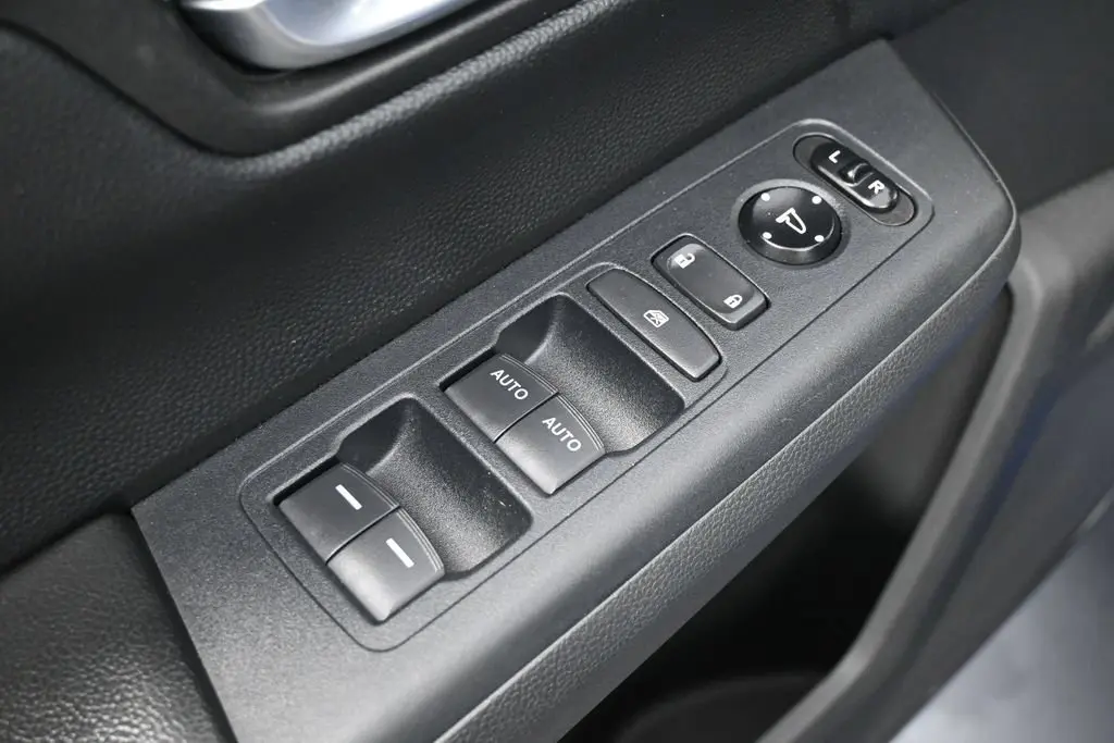 2025 Honda CR-V - $26,561