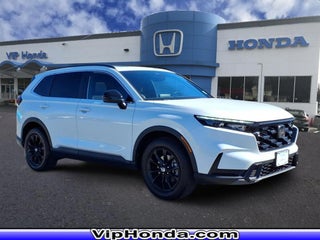 2023 Honda CR-V Hybrid with Platinum White Pearl Exterior