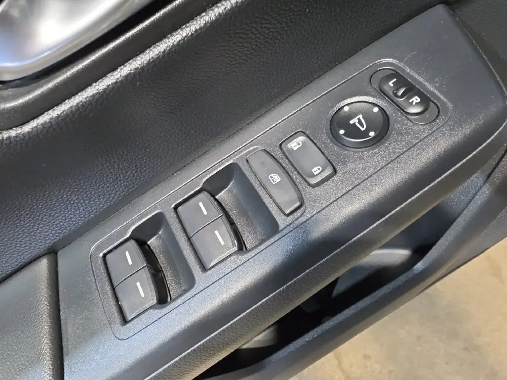 2025 Honda CR-V - $34,058