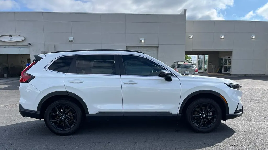 2025 Honda CR-V Hybrid Sport-L