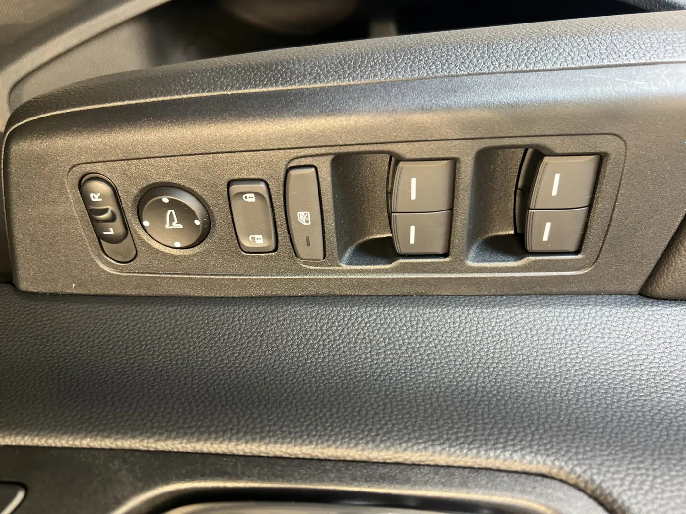 2026 Honda CR-V - $38,780