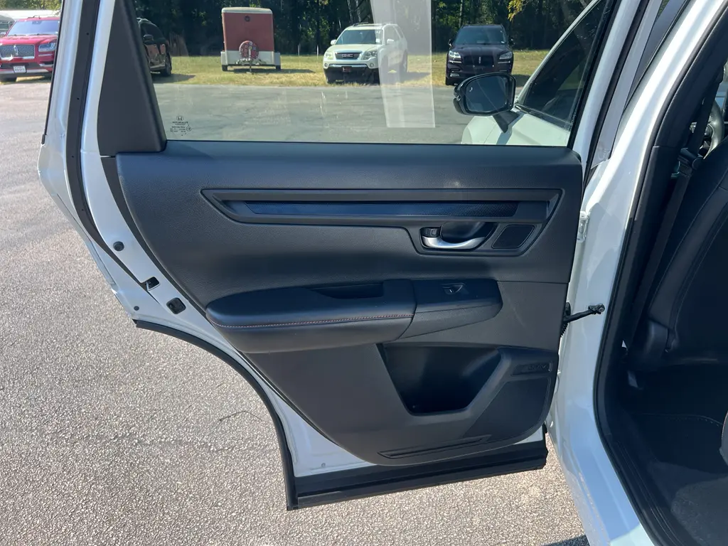 2025 Honda CR-V - $36,380