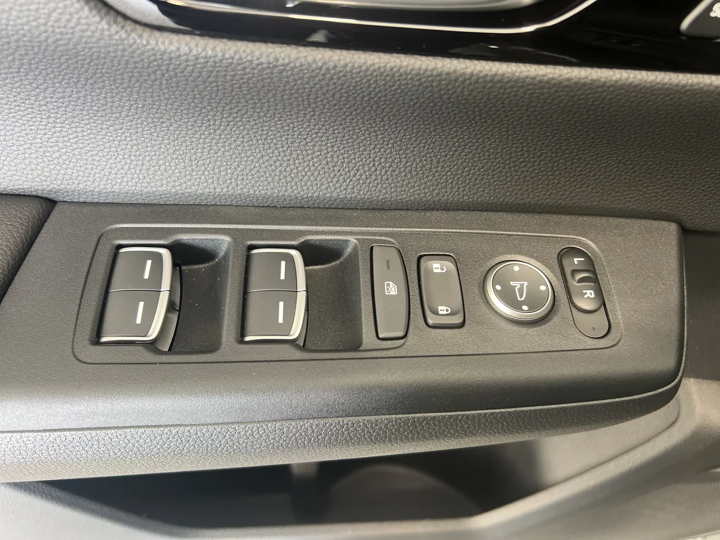 2026 Honda CR-V - $39,280