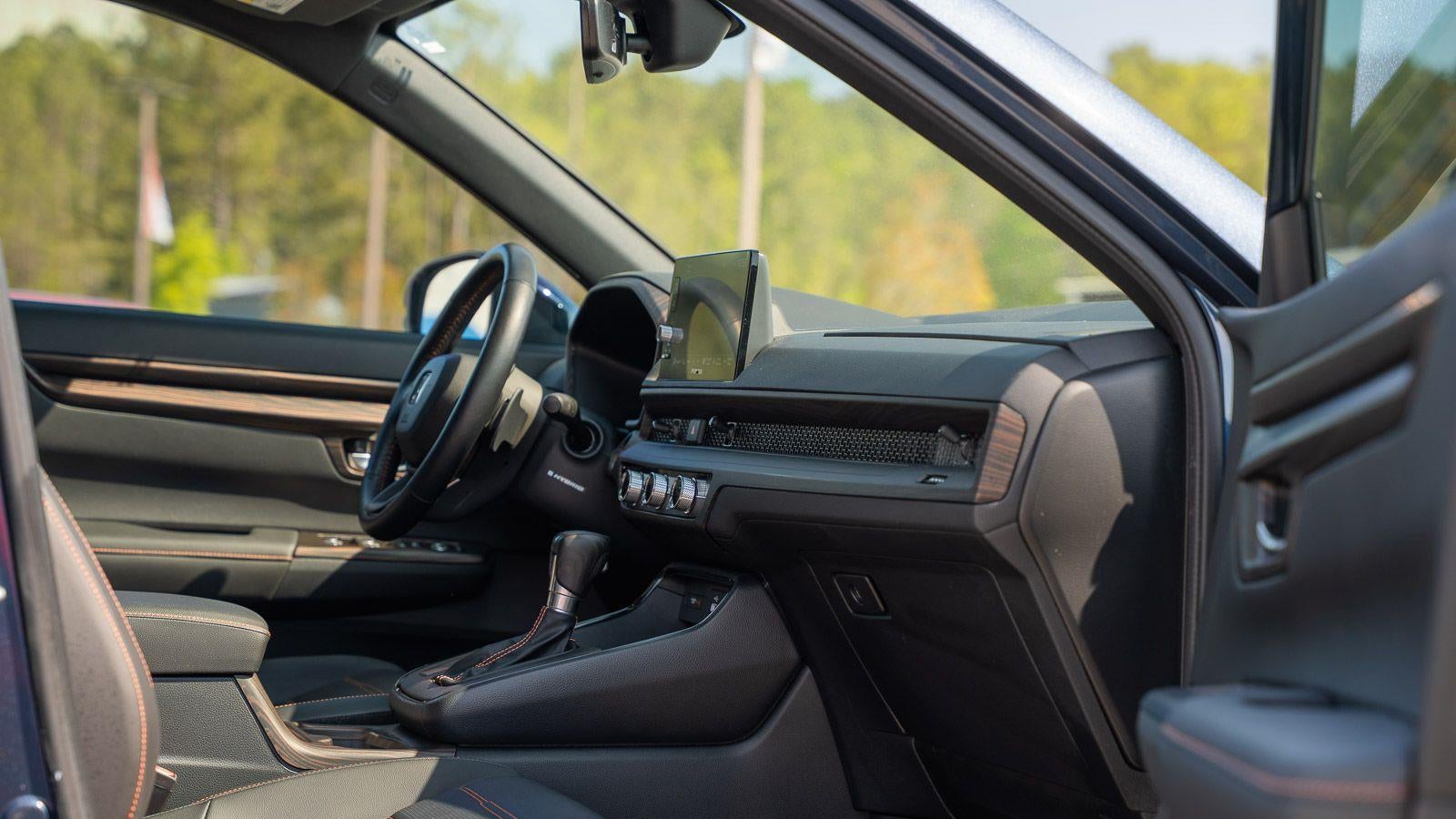 2025 Honda CR-V Hybrid Sport Touring