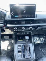 2023 CR-V Hybrid Thumbnail 29