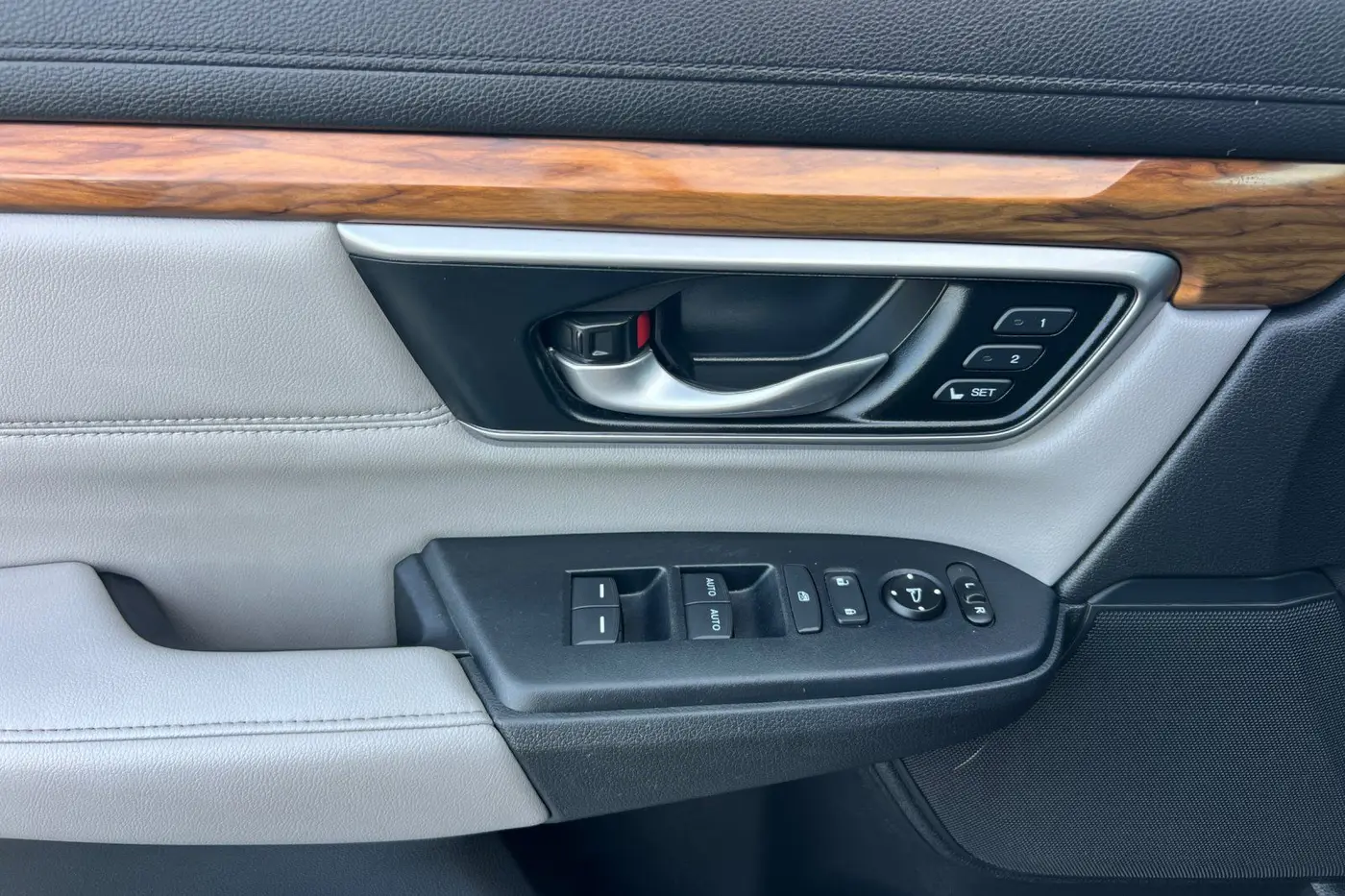 2019 Honda CR-V - $23,988