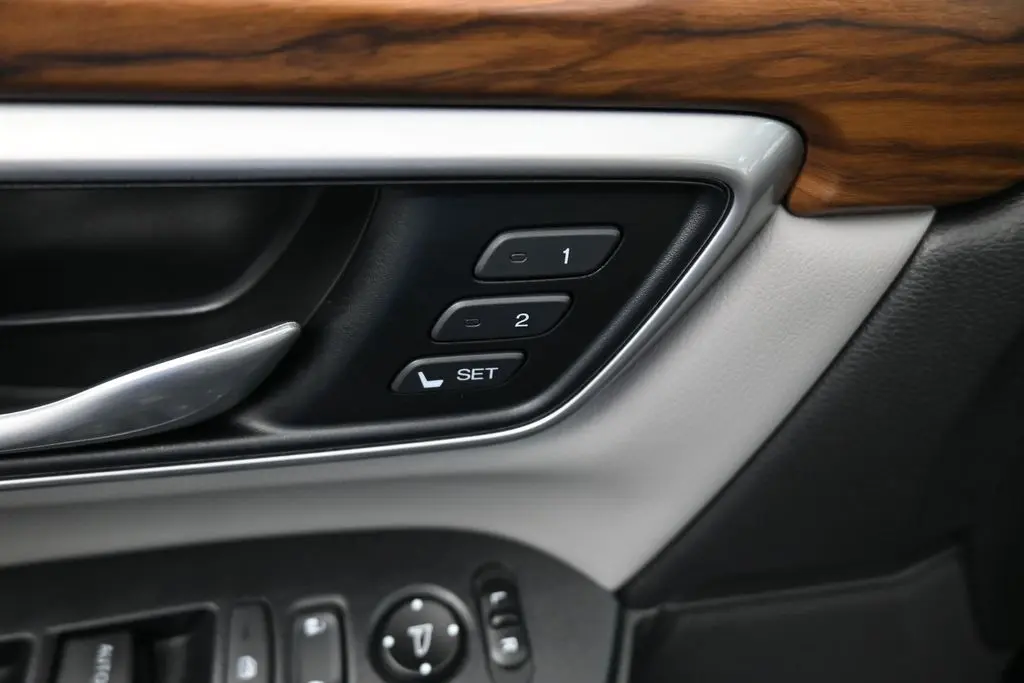 2020 Honda CR-V - $14,996
