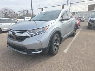 2018 Honda CR-V with Lunar Silver Metallic Exterior
