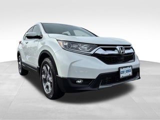 2019 Honda CR-V with Platinum White Pearl Exterior