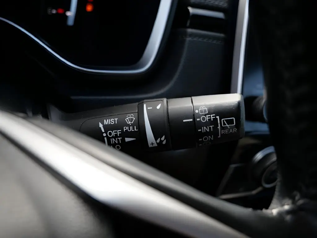 2019 Honda CR-V - $17,345