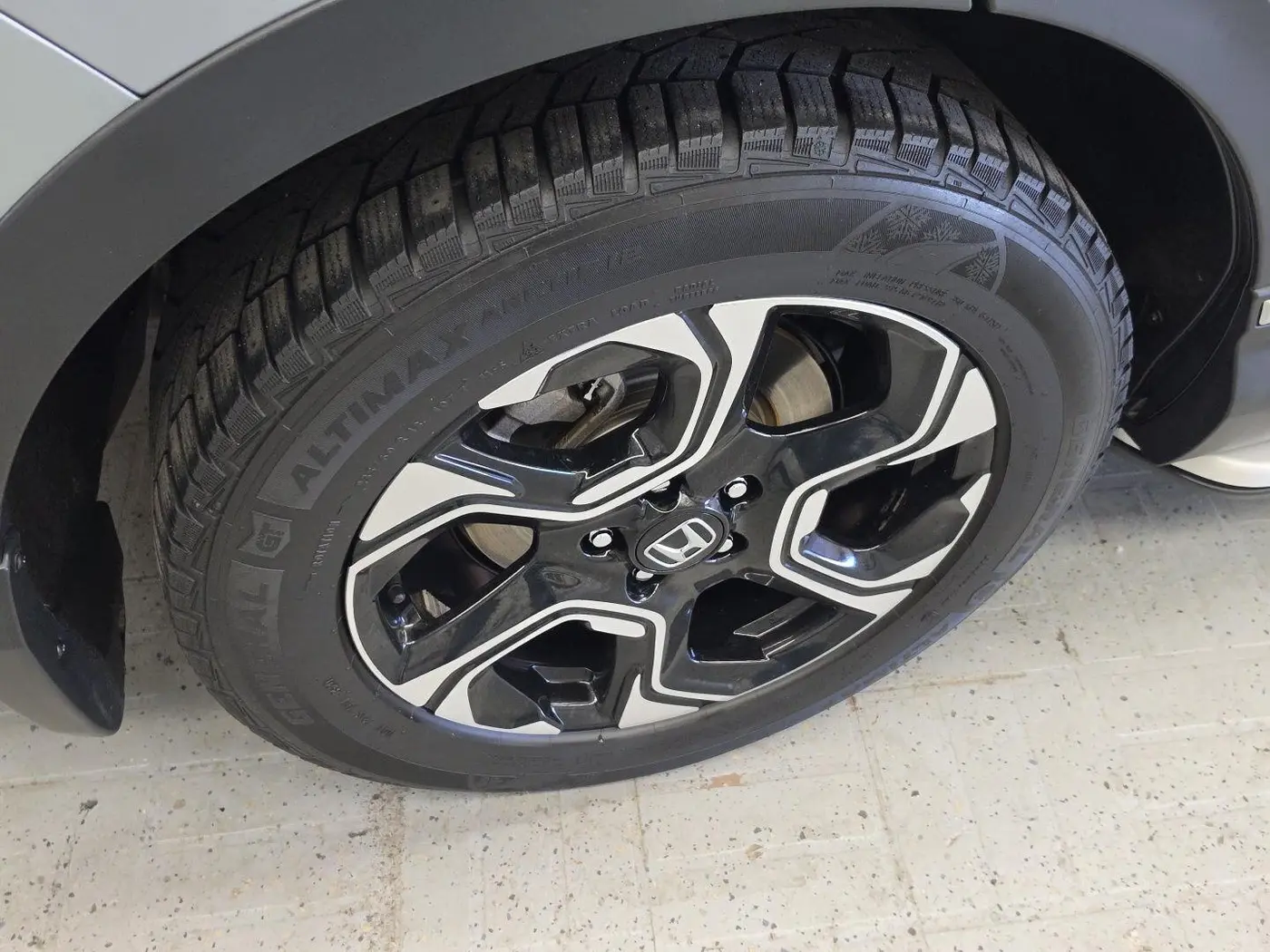 2019 Honda CR-V - $23,990
