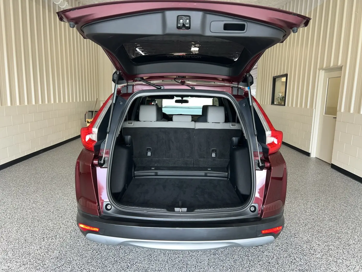 2017 Honda CR-V - $14,980