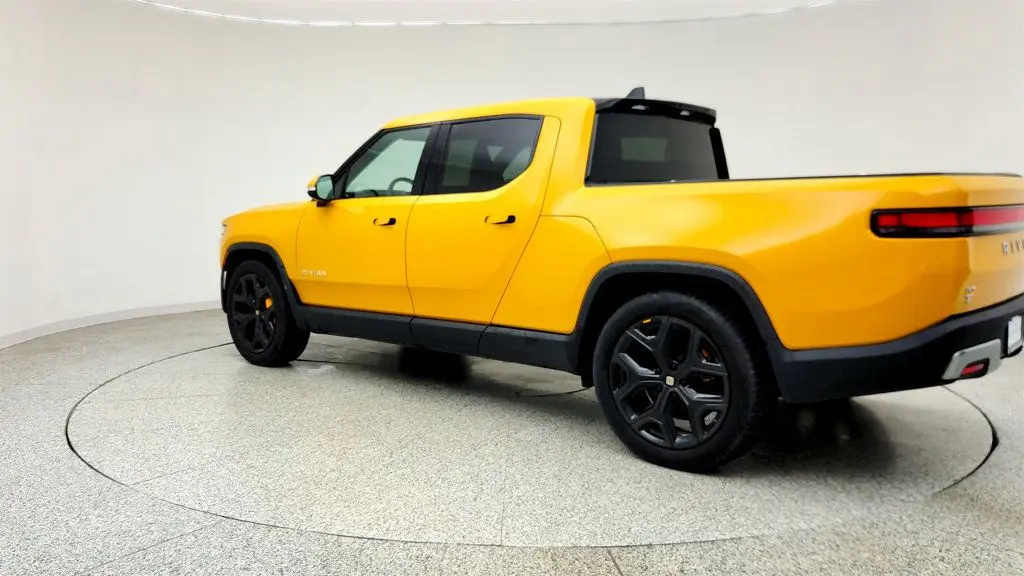 2022 Rivian R1T Adventure
