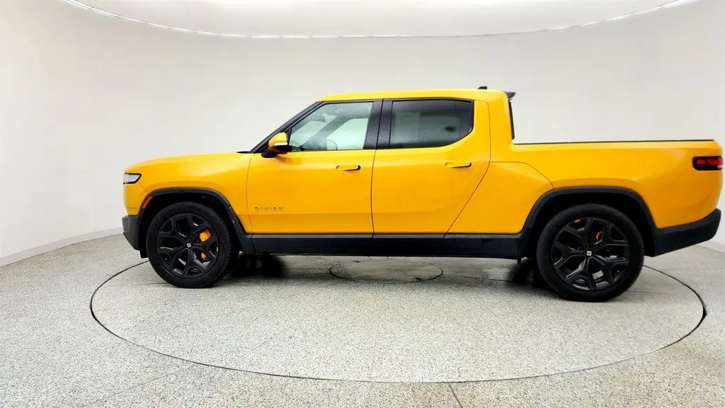 2022 Rivian R1T Adventure