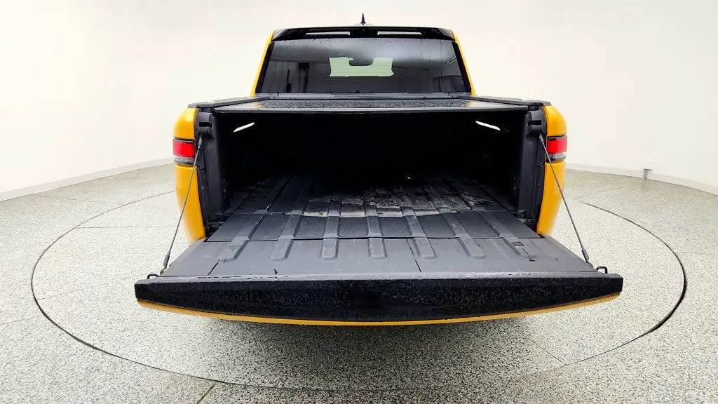 2022 Rivian R1T Adventure