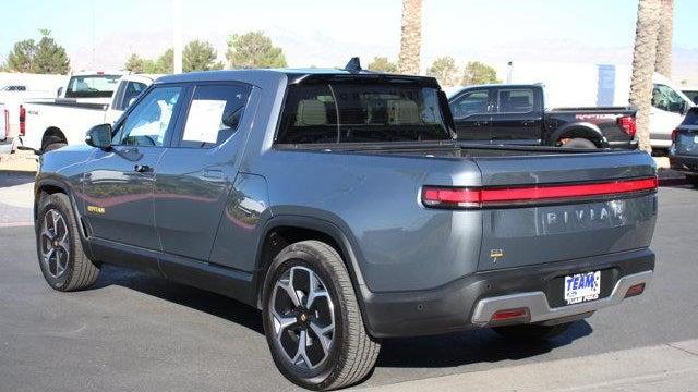 2023 Rivian R1T Adventure