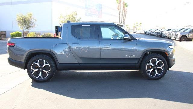 2023 Rivian R1T Adventure