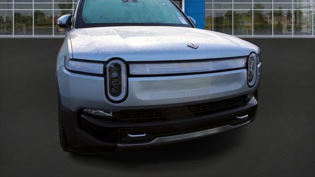 2023 Rivian R1T Adventure