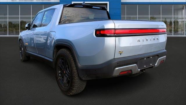 2023 Rivian R1T Adventure