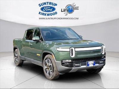 Photo of a 2023 Rivian R1T AWD Adventure Quad Motor 4DR Crew Cab 4.5 FT. SB for sale