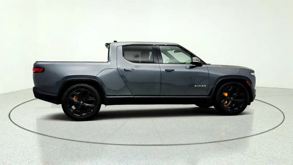 2022 Rivian R1T Adventure