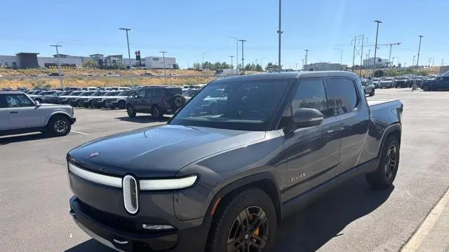 2023 Rivian R1T Adventure