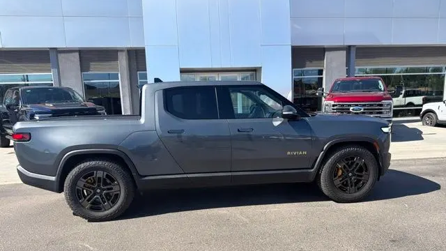 2023 Rivian R1T Adventure