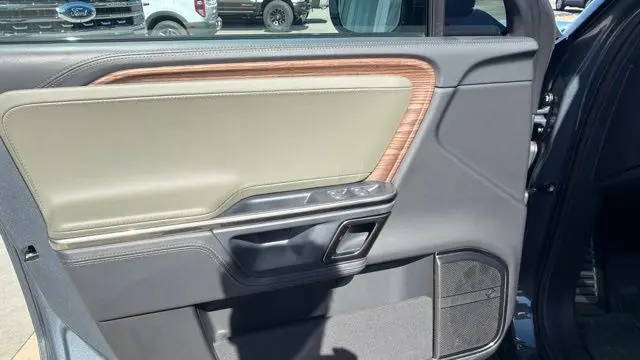 2023 Rivian R1T Adventure