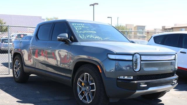 2022 Rivian R1T Adventure