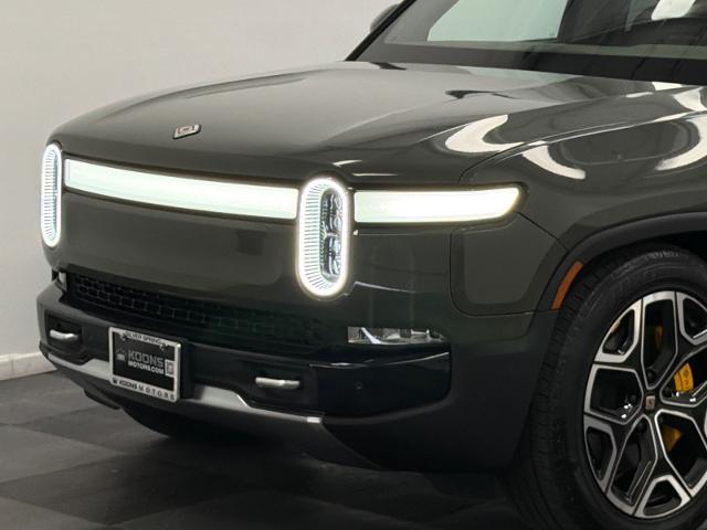 2023 Rivian R1T Launch Edition — photo 1 of 12