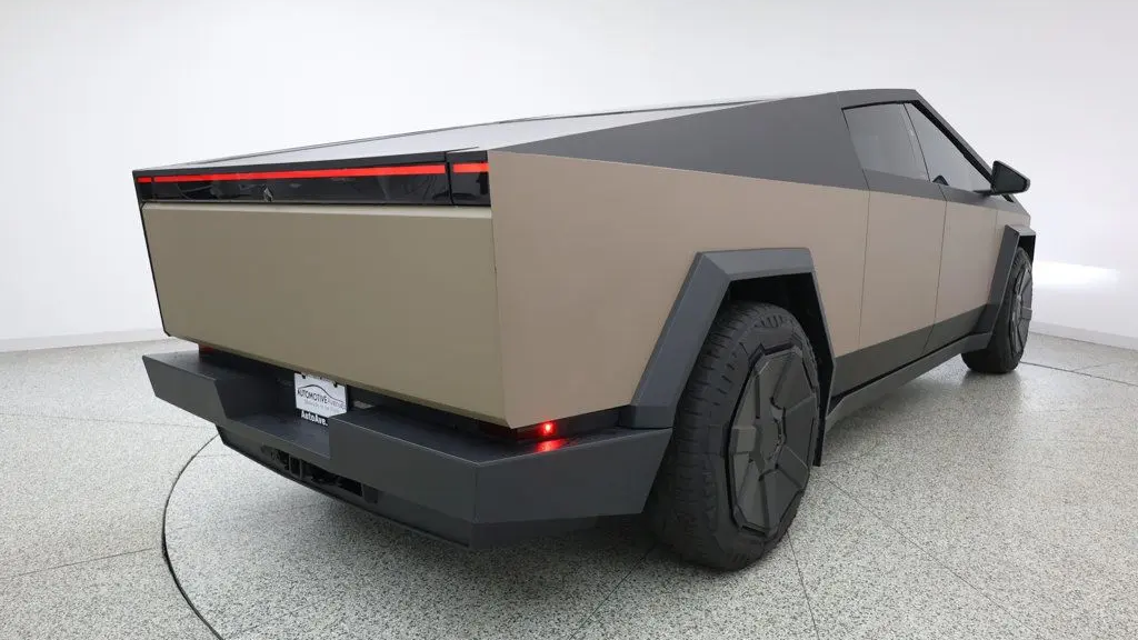 2024 Tesla Cybertruck Base