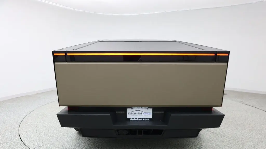 2024 Tesla Cybertruck Base