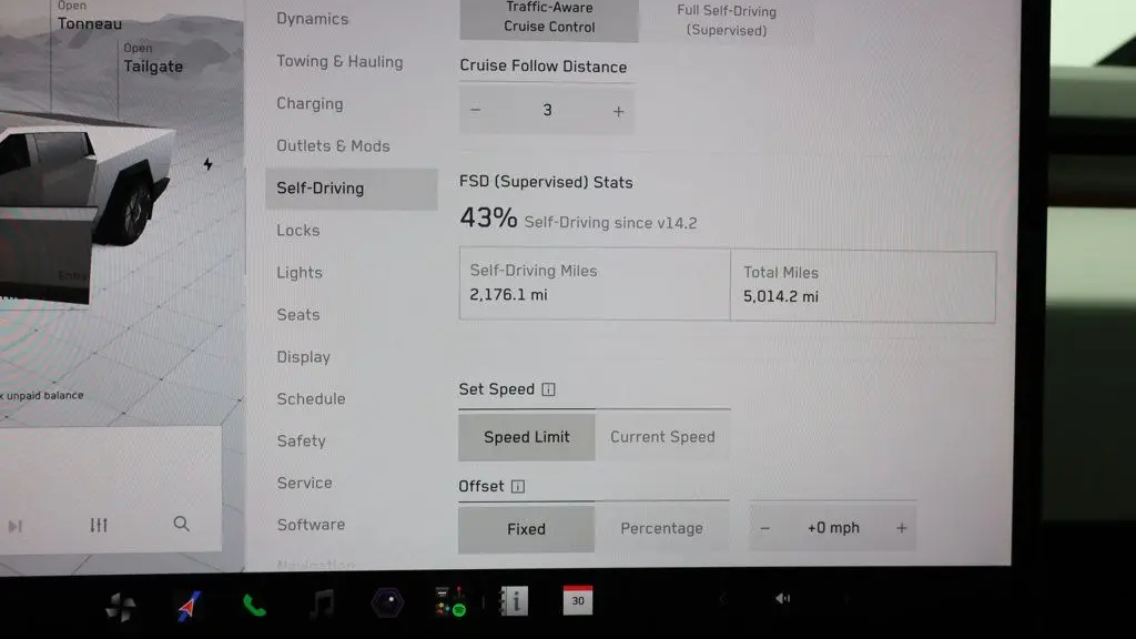 2024 Tesla Cybertruck Base