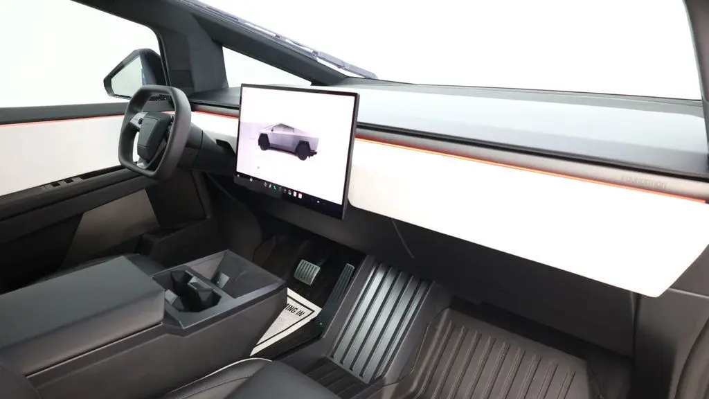 2024 Tesla Cybertruck Base