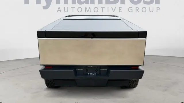 2024 Tesla Cybertruck Base