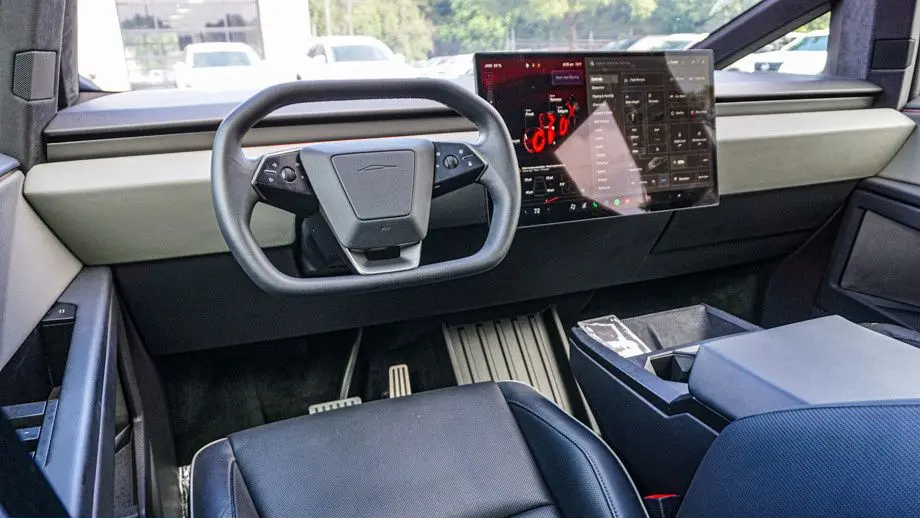2025 Tesla Cybertruck Base