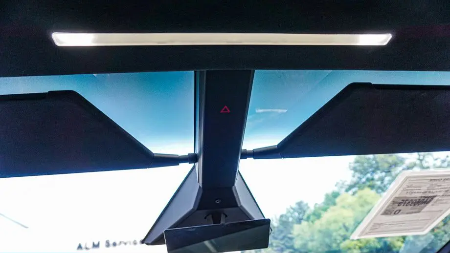 2025 Tesla Cybertruck Base