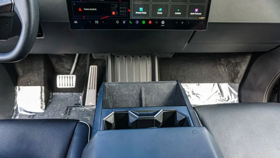 2025 Tesla Cybertruck Base