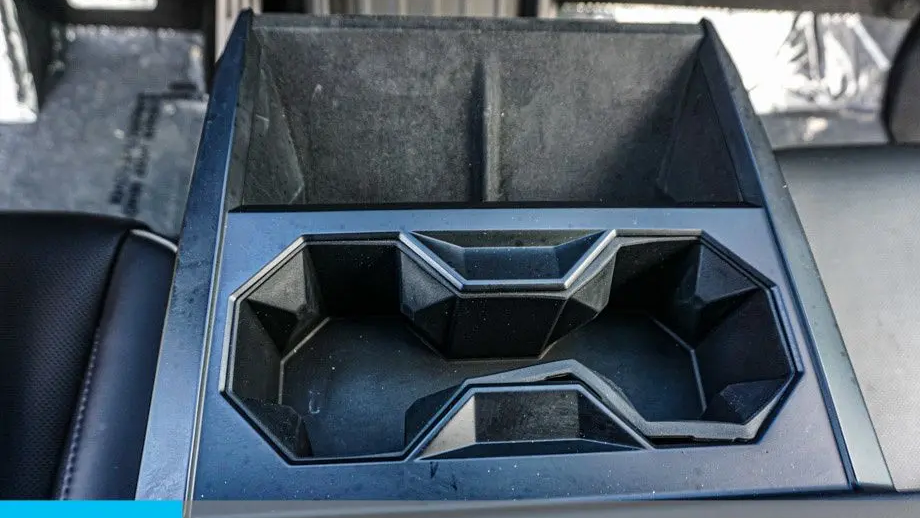 2025 Tesla Cybertruck Base