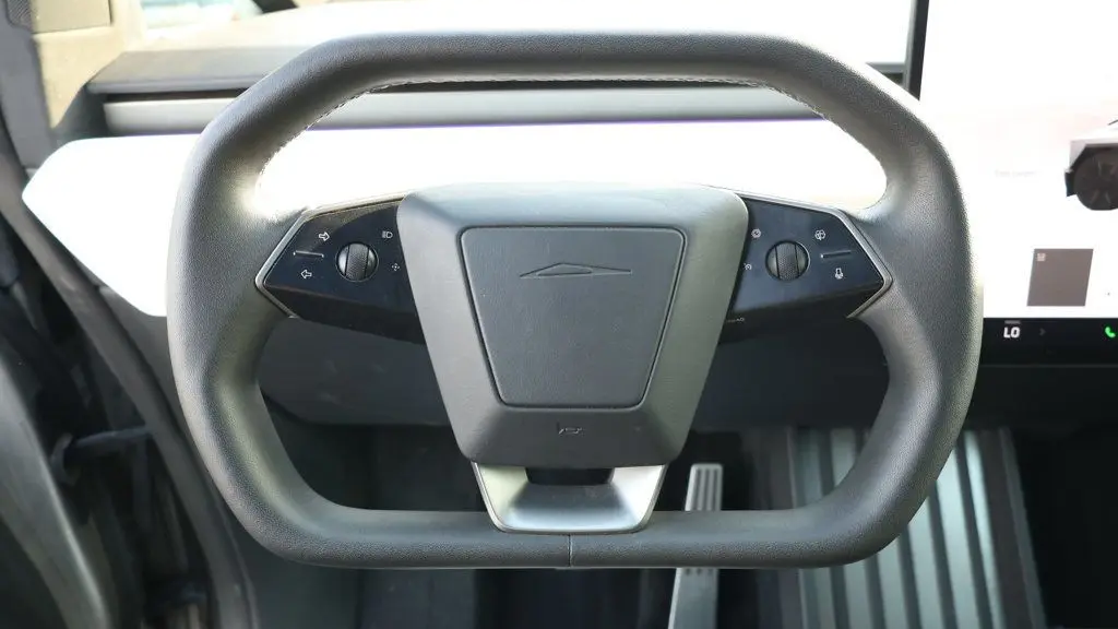 2024 Tesla Cybertruck Base