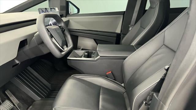 2025 Tesla Cybertruck Base