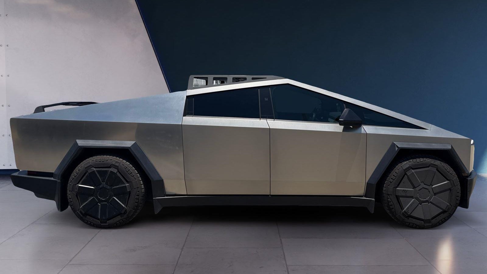 2025 Tesla Cybertruck Cyberbeast