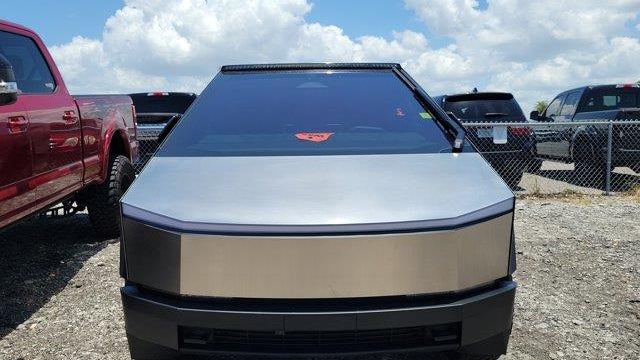 2024 Tesla Cybertruck Cyberbeast