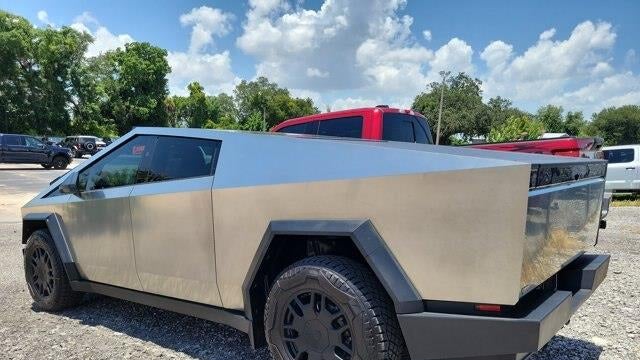 2024 Tesla Cybertruck Cyberbeast
