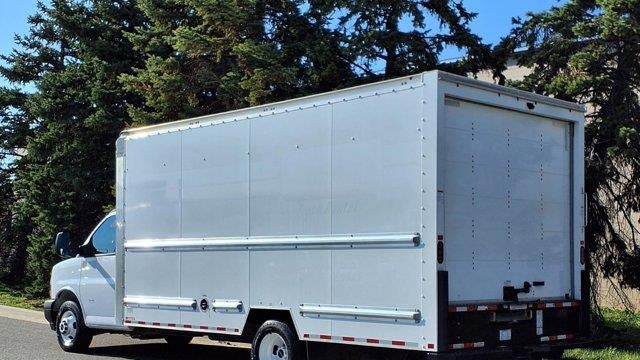 2022 GMC Savana 3500